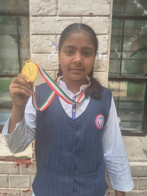 SGHSSPS40 BROUGHT LAUREL WON GOLD MEDAL UNDER 14 KG KHELO CHANDIGARH BOXING CHAMPIONSHIP